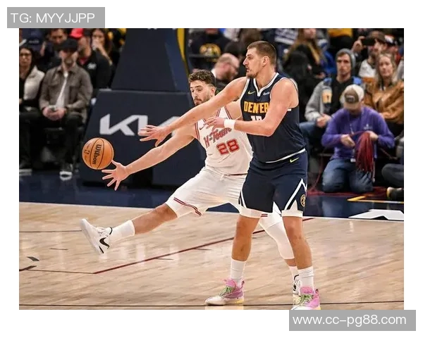 申京谈约基奇进攻能力出众但防守时常遭遇犯规困扰